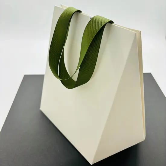 Custom High Quality Cosmetic Paper Printing Shopping Gift Bag