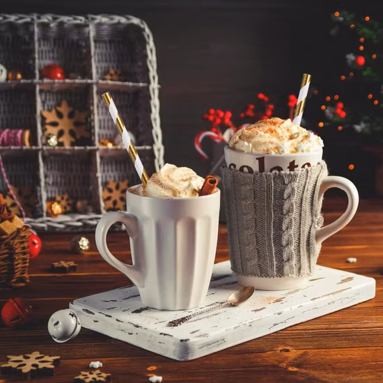 Decorlife Pink Paper Plates Serve 50, Party Plates and Drinking Straws Included for Pink and Gold Birthday Party Supplies, Total 400PCS